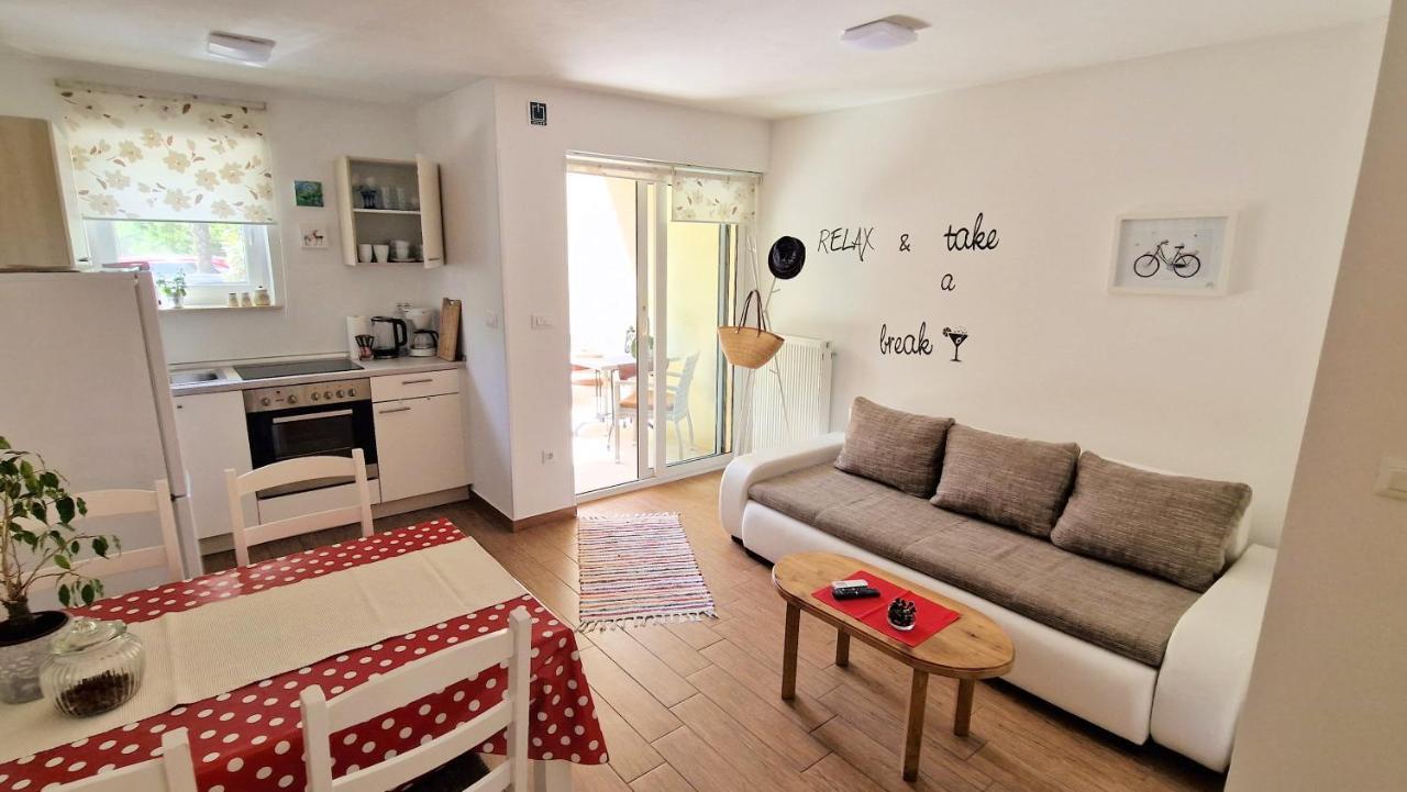 Apartment Pipo クルク エクステリア 写真